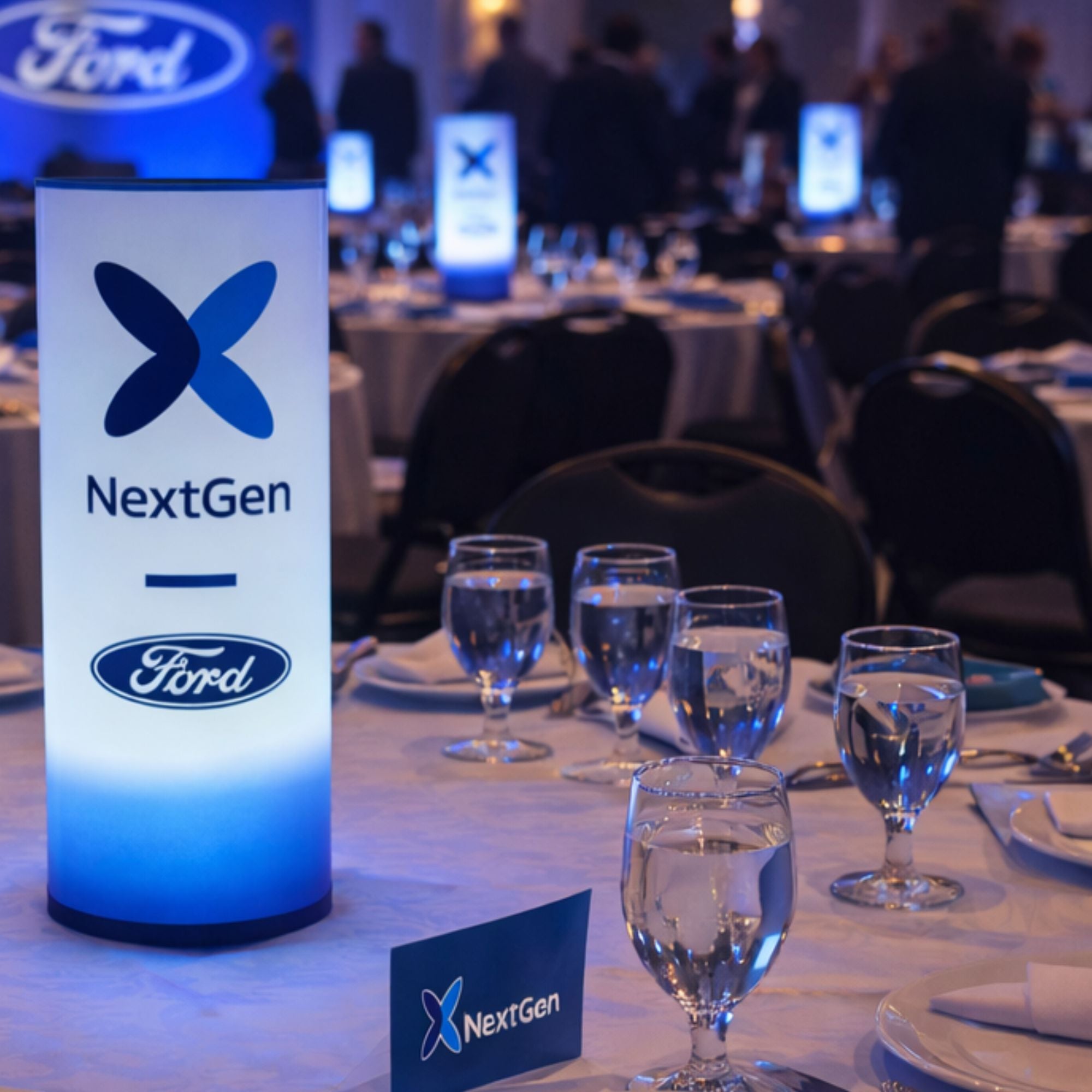 How Lighting Changes Guest Behavior at Events